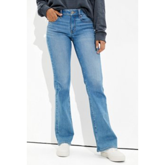 American Eagle Outfitters Denim - NWT American Eagle Favorite Boyfriend Jeans
